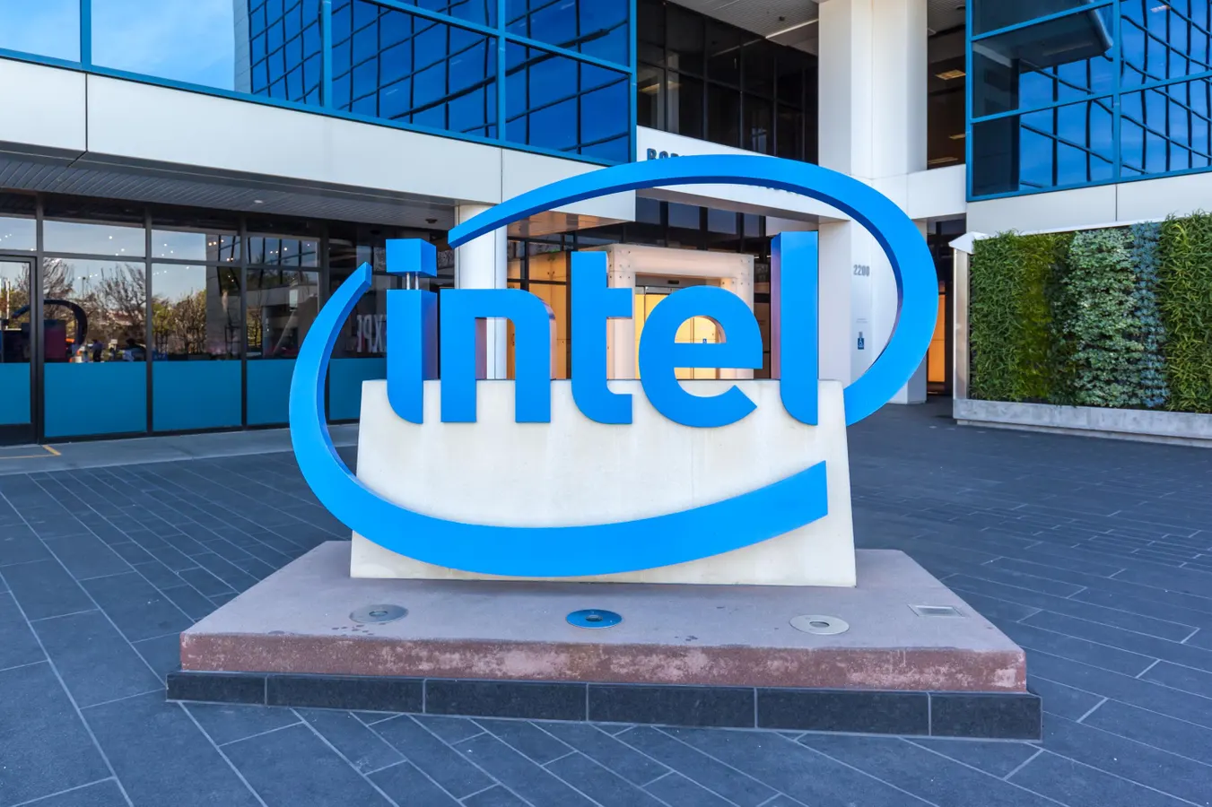 Intel layoffs 2024